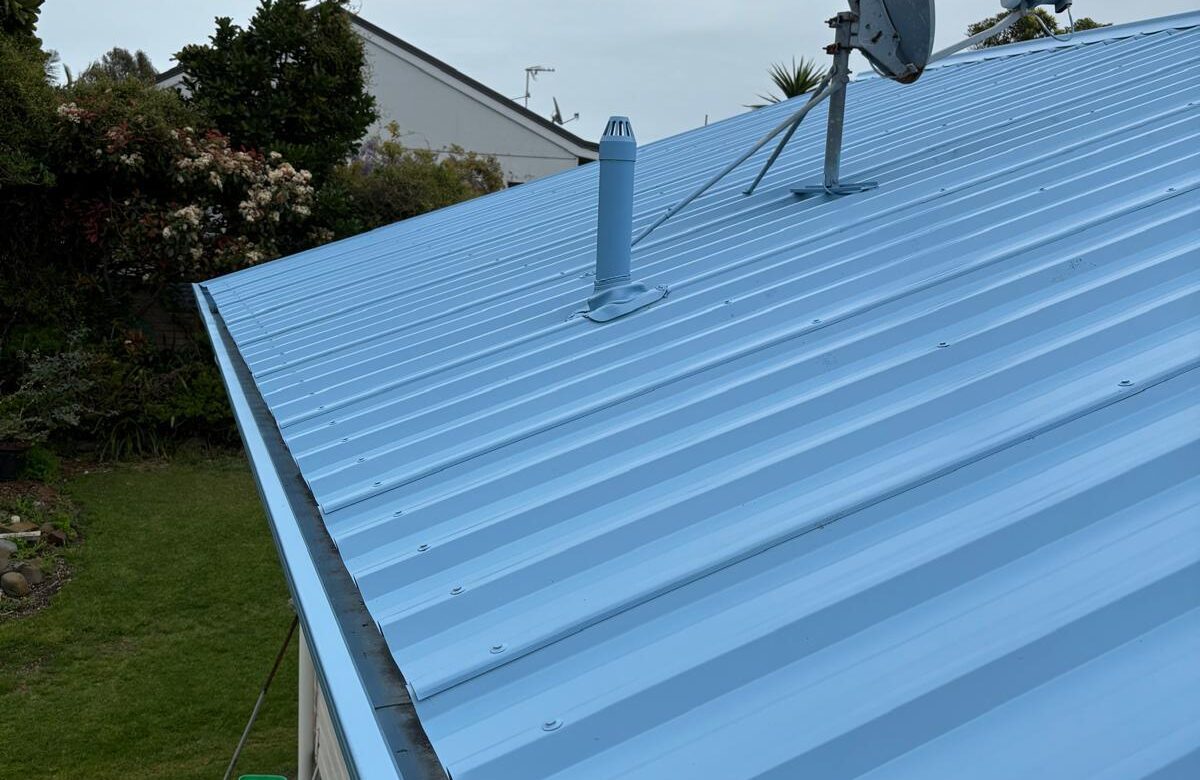 Roof Restoration vs Reroofing NZ: Cost & Lifespan